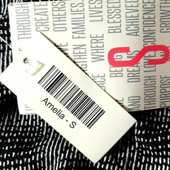 LuLaRoe Amelia Dress Size S Pockets Geometric Black White Short Sleeve Zip New - Picture 3 of 7